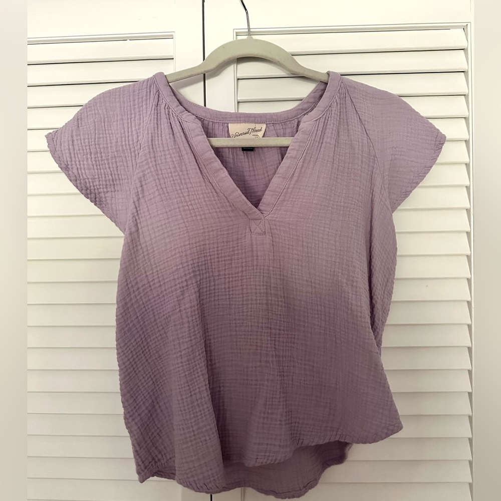 Linen Universal Threads top, size XS